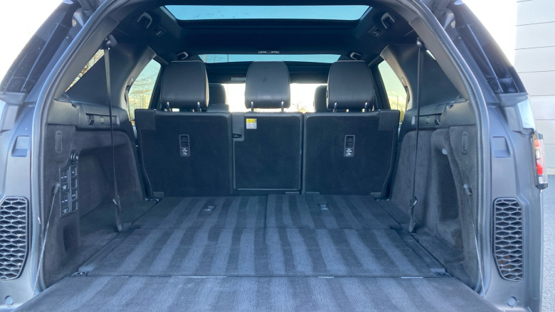 Land Rover Discovery 3.0 SD6 HSE 5dr Auto Diesel Station Wagon